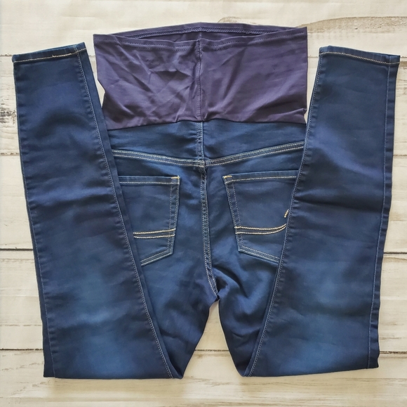 Levi's Women's Maternity Skinny Jeans - Picture 5 of 8